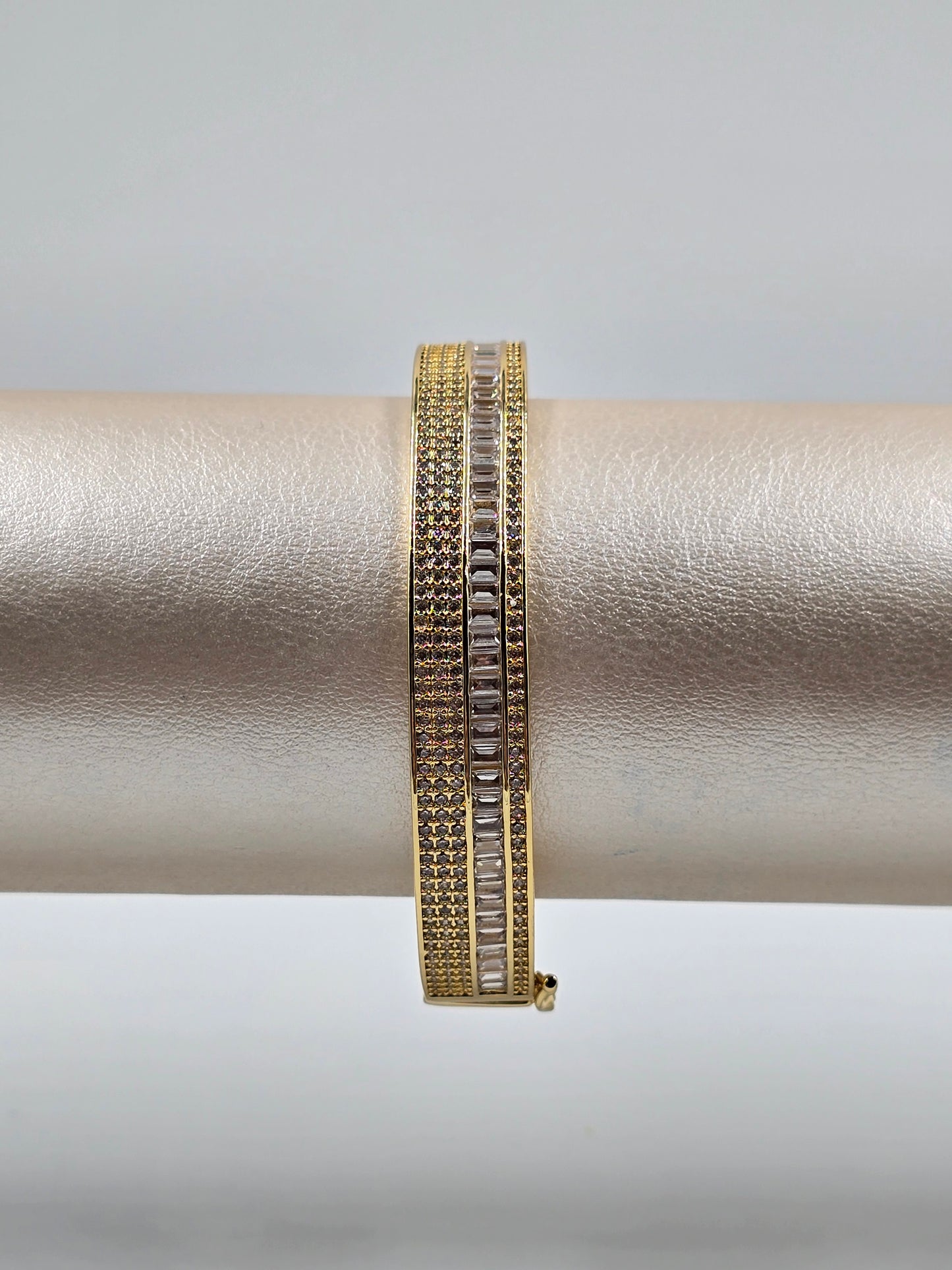 Golden Dazzle Bracelet