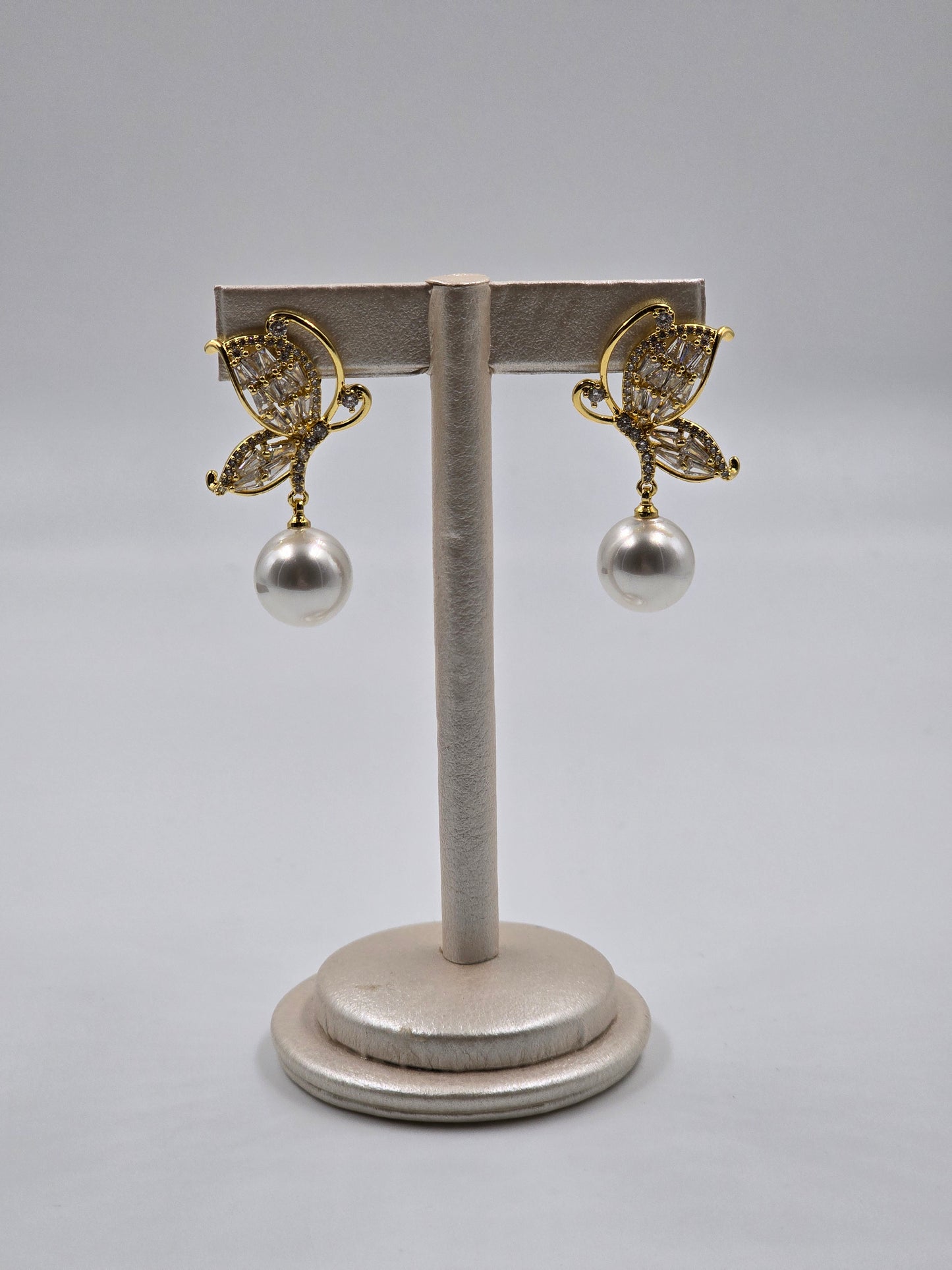 Butterfly with Dangling Pearl