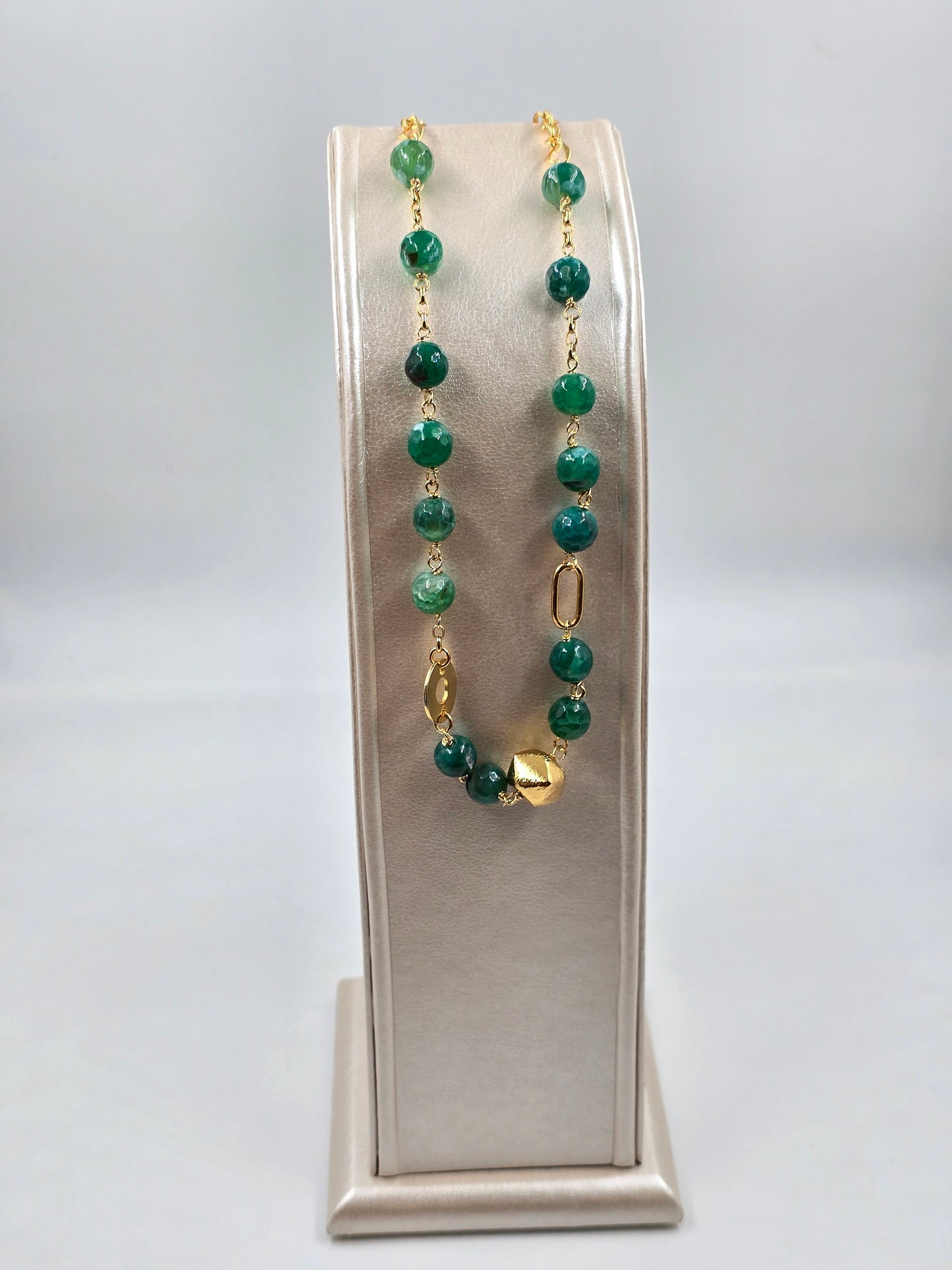O - Elegant Long Necklace