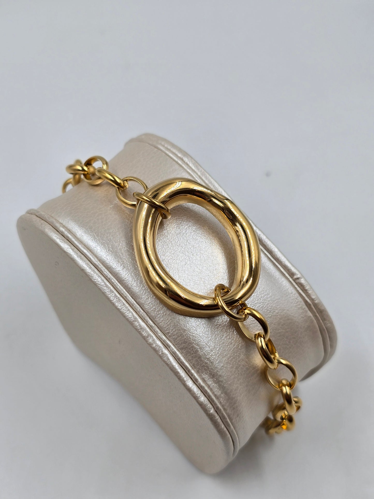 N - Simple Oval Set