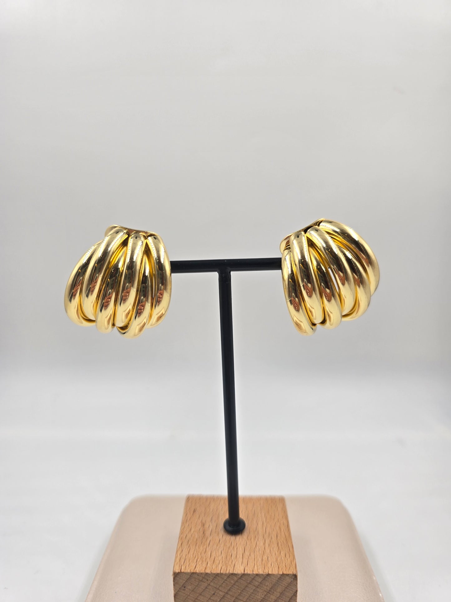 C - Golden Chunky Earrings