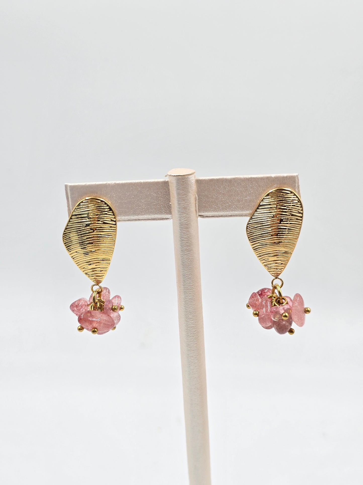 N - Gold Earrings with Pink Natural Stones