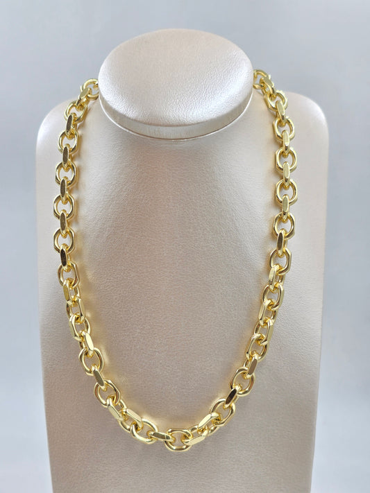S - Golden Necklaces