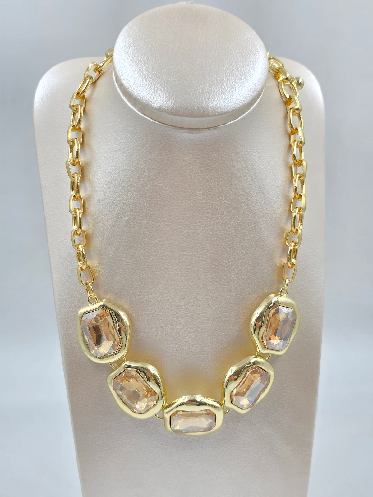 O - Amber Gemstone Set