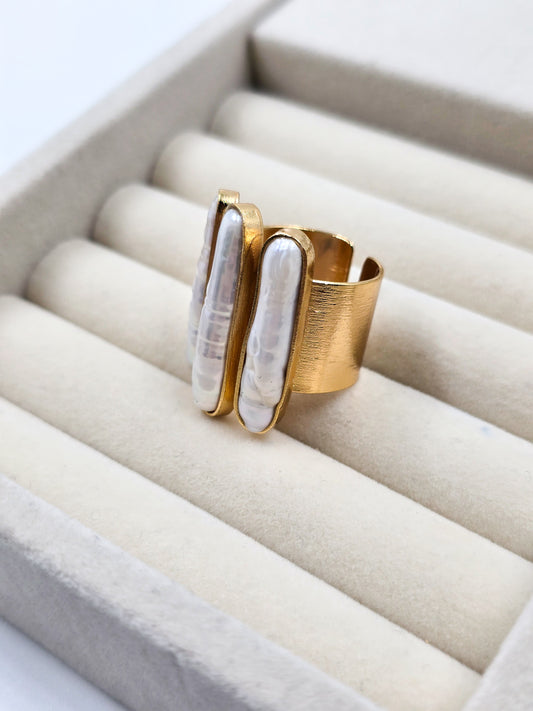 Golden Baroque Ring
