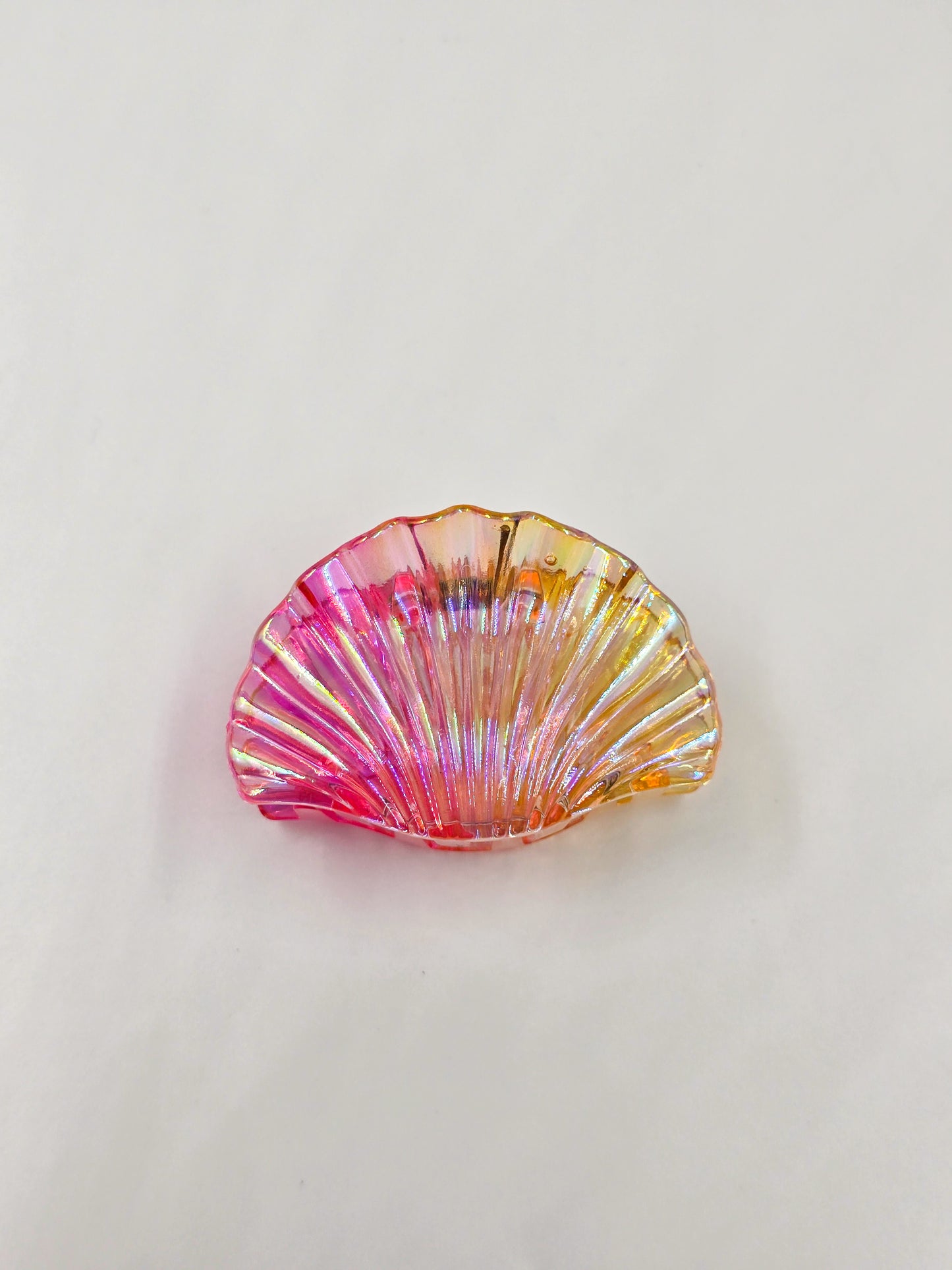 Shell Hair Claw Clip