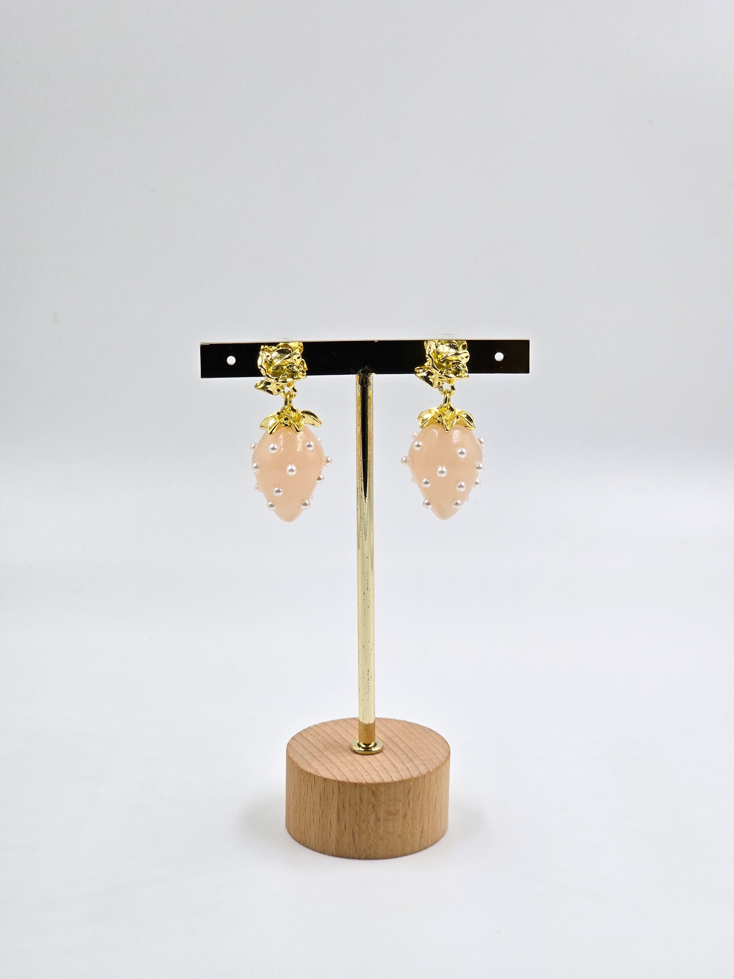 Golden Pearl Strawberry Studs