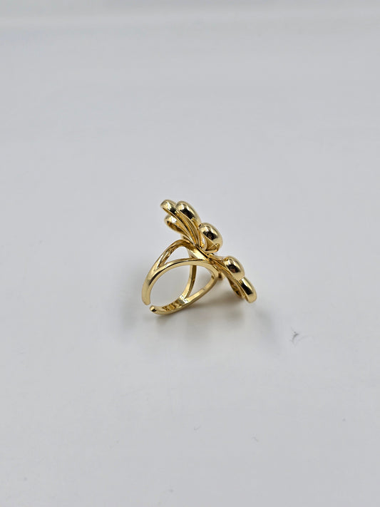 Gold Daisy Ring