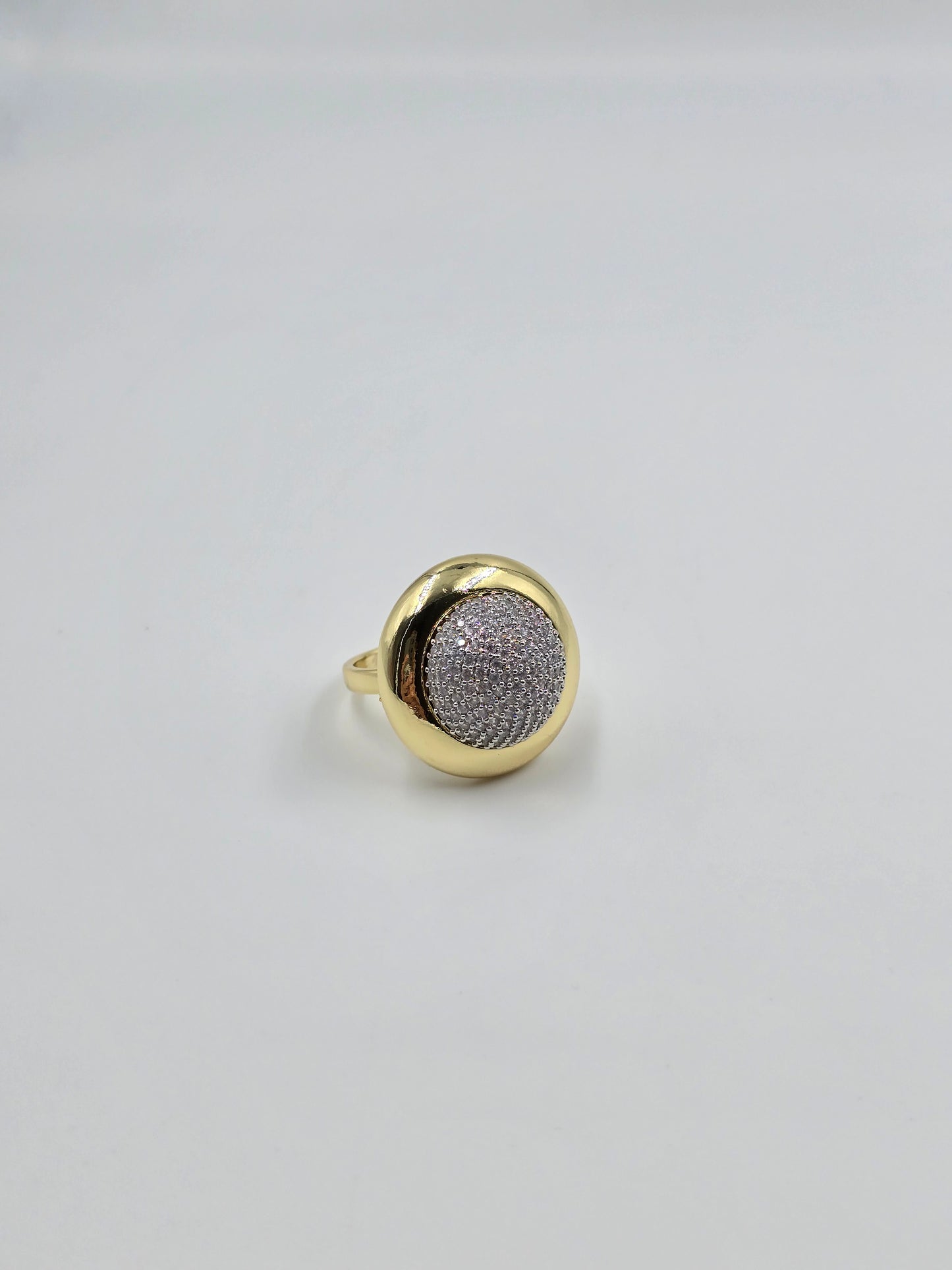 Classic Elegant Ring