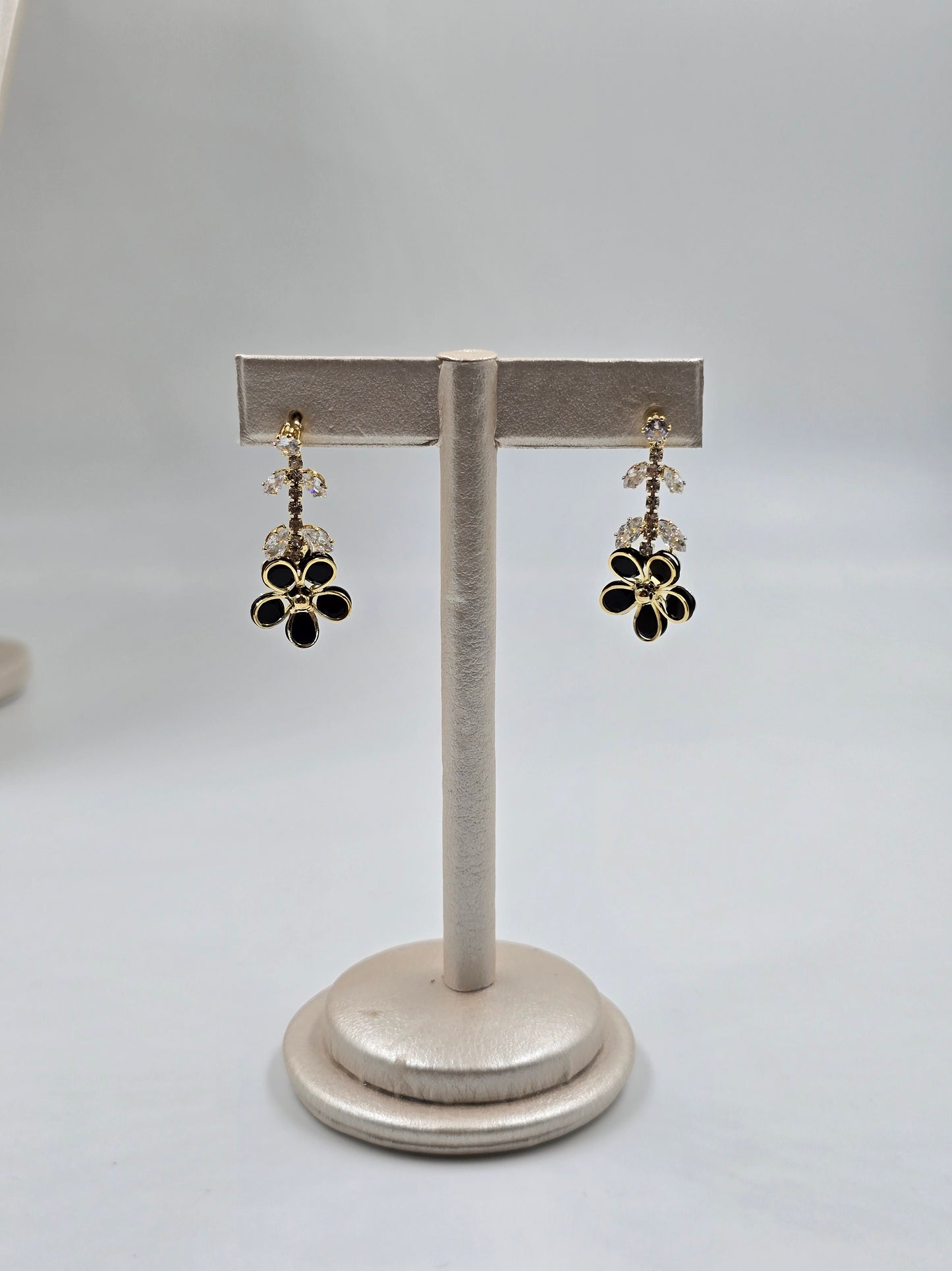 Cute Little Dangling Flower Earrings