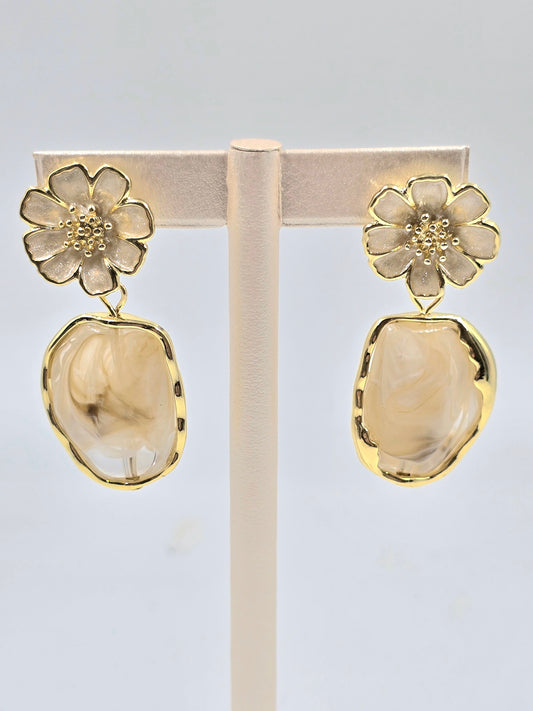 C - Natural Stone and White Flower Earring