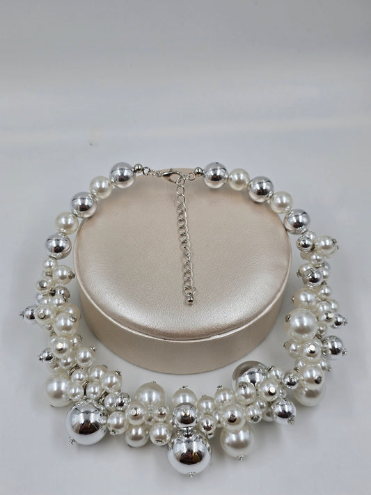 N - Extravagant Pearl Set