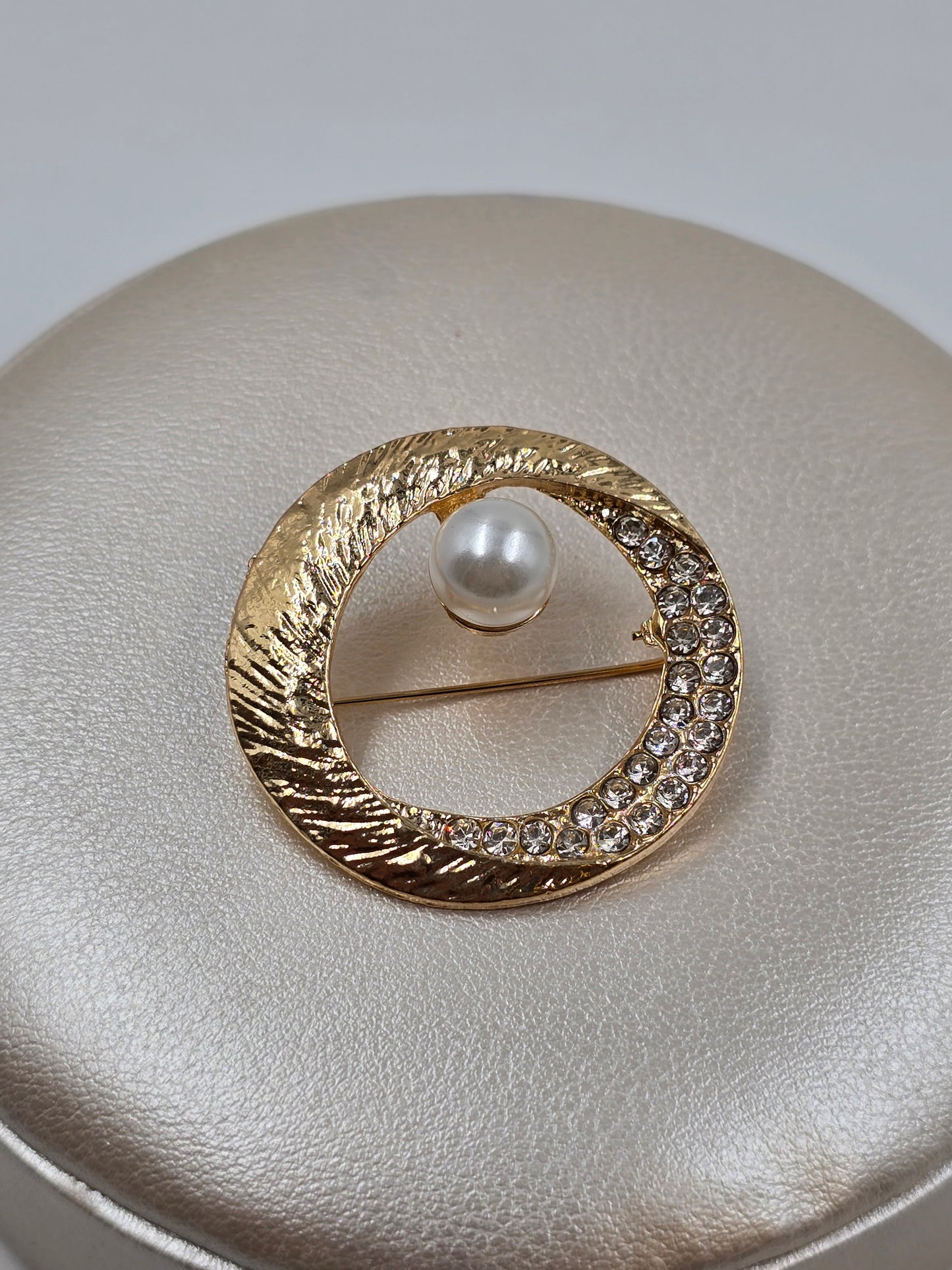Brooch Pins