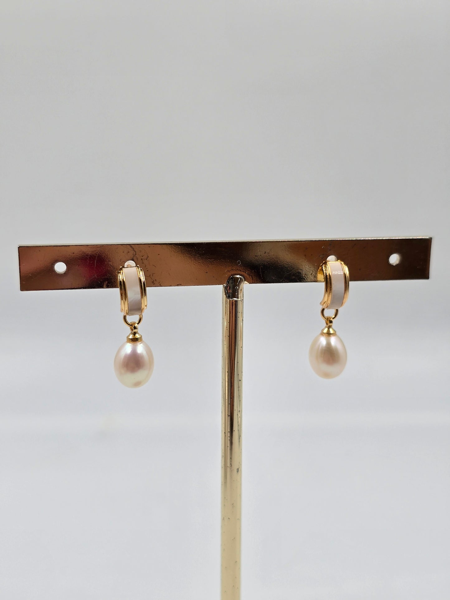 N - Simple Pearl Set