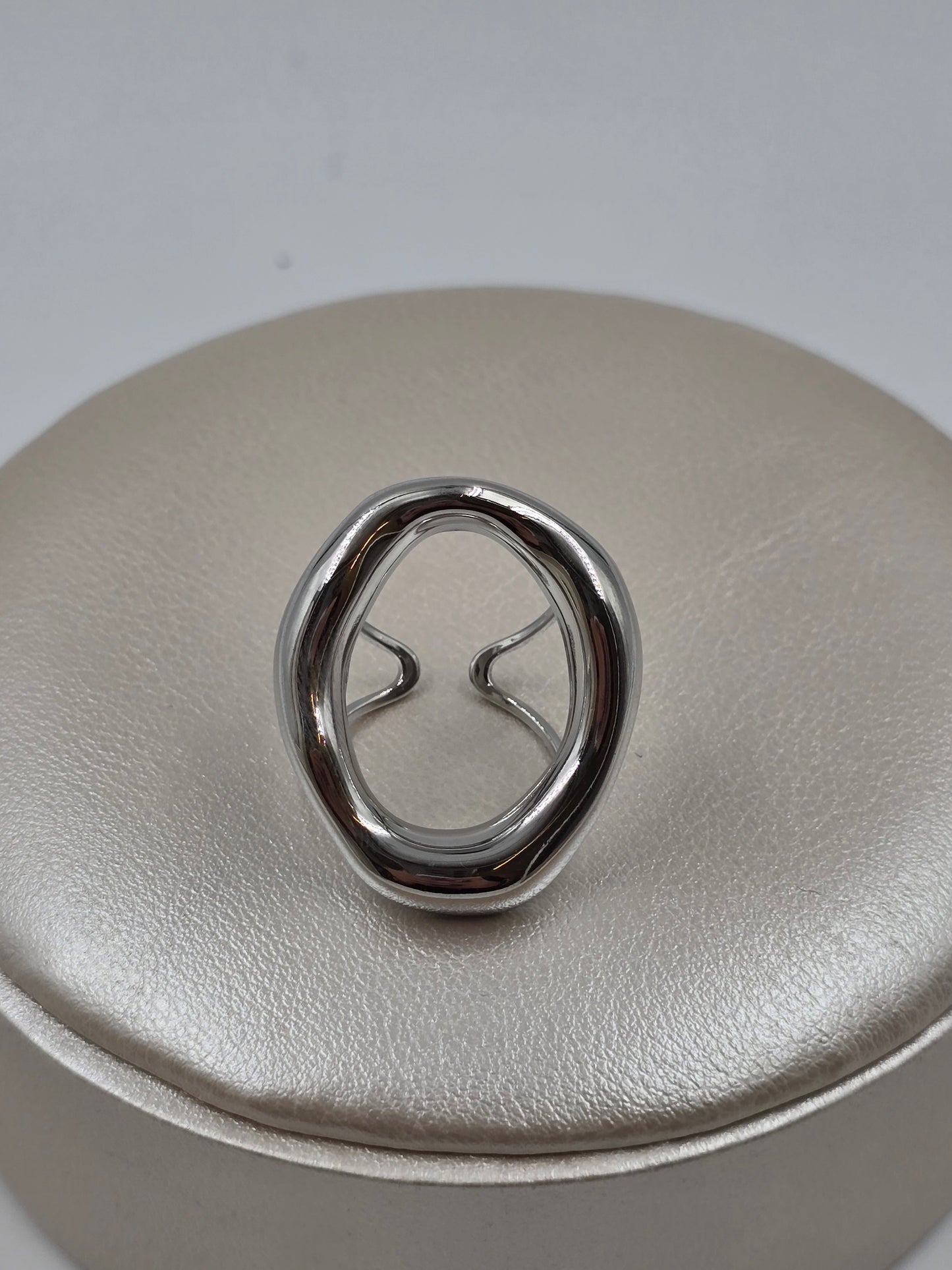 N - Simple Oval Set