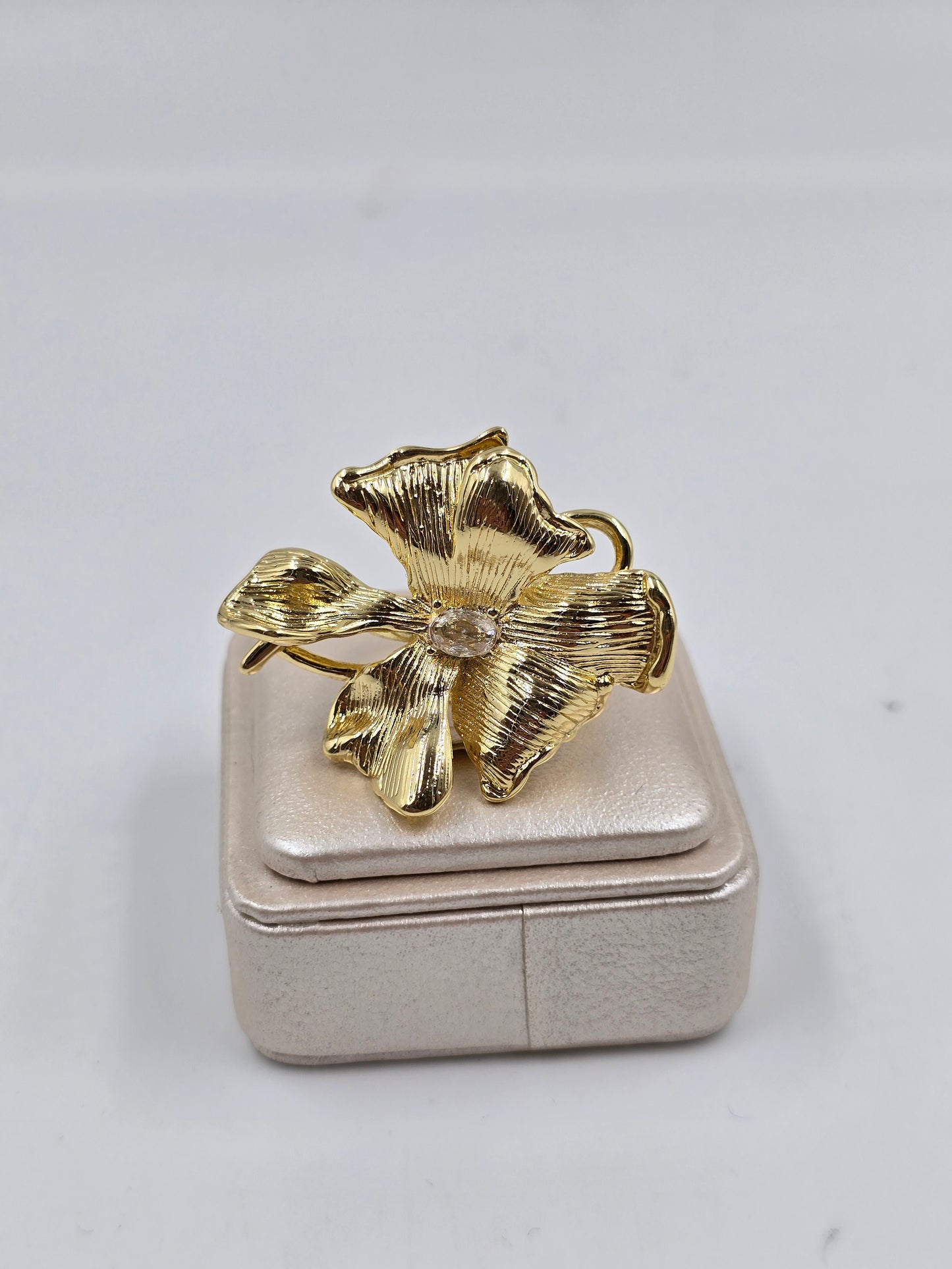 C - Golden Flower With Diamond Ring