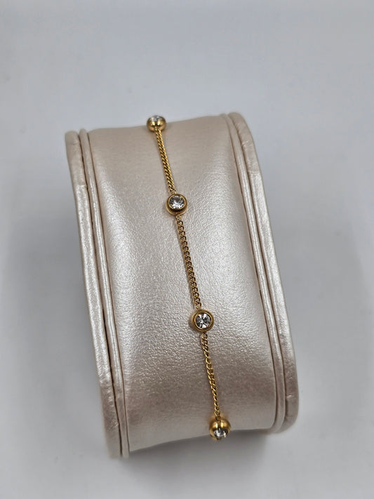 A - Golden Five Rhinestones Bracelets