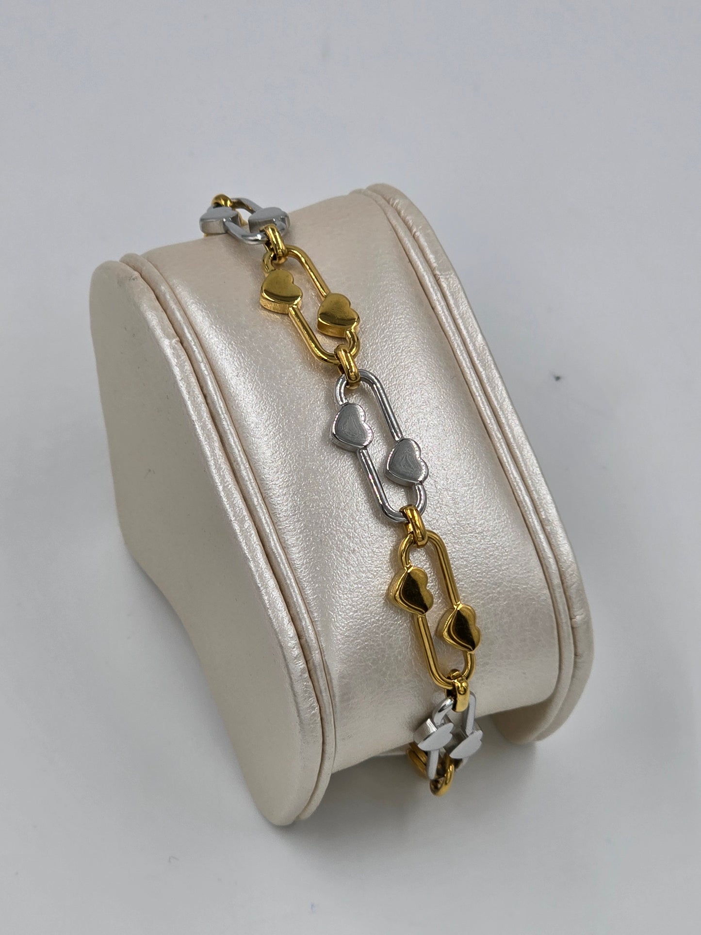 A - Harts Bracelet