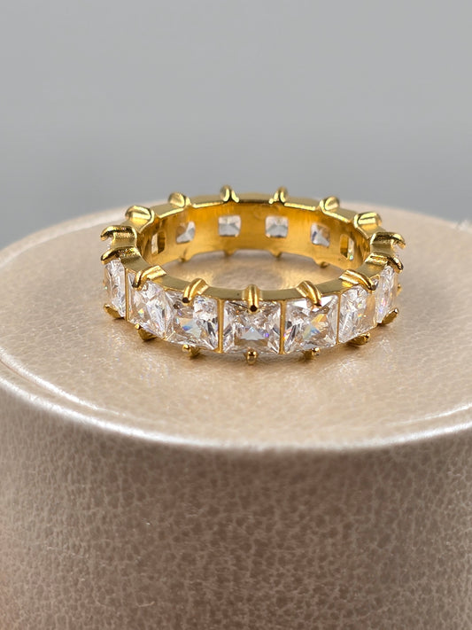 A - Golden Rhinestone Ring Stainless Steel