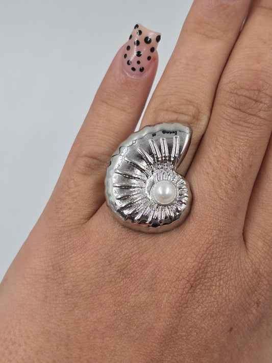 O - Sea Shells Ring