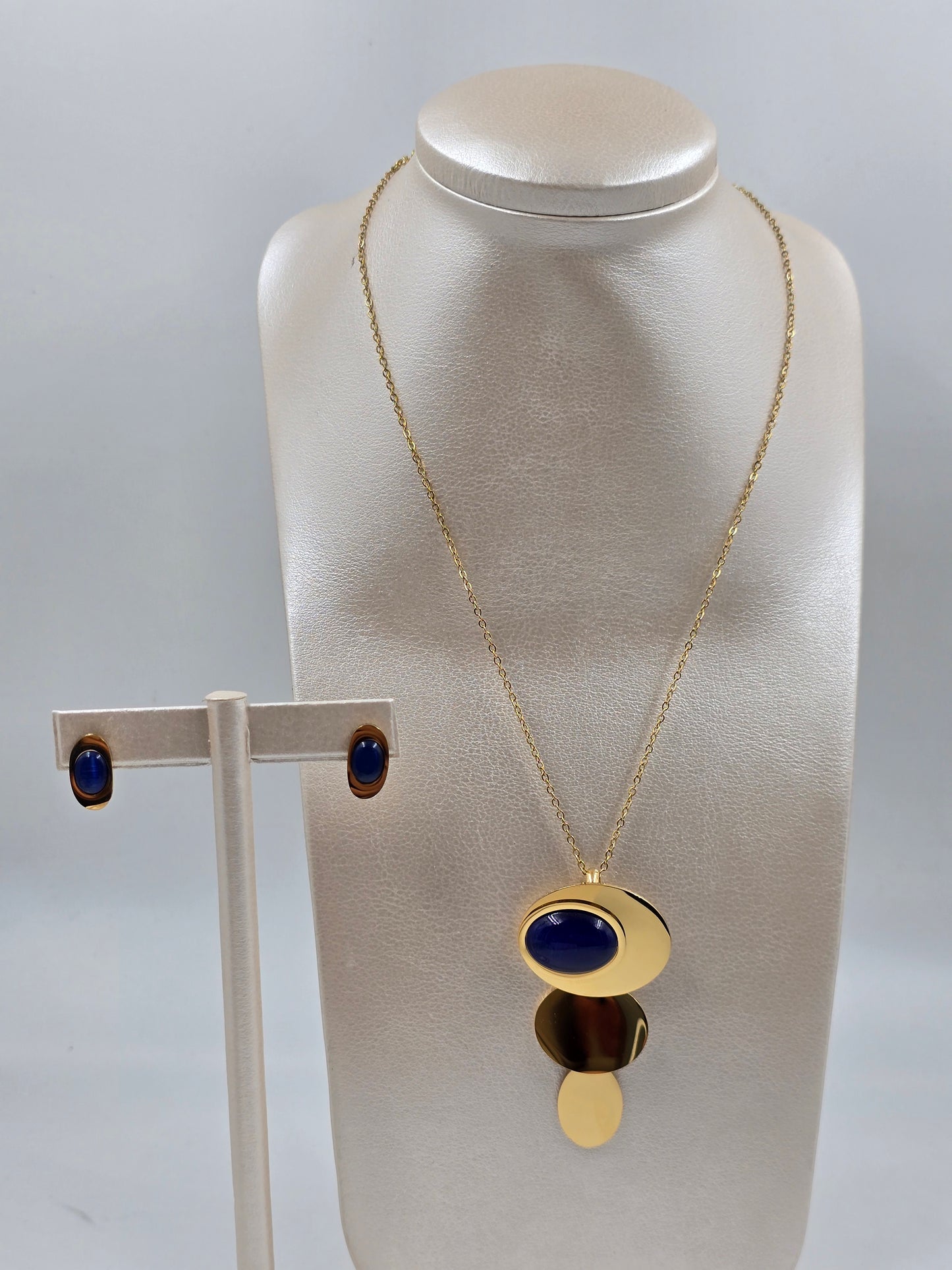 N - Stainless Steel Gold and Blue Set