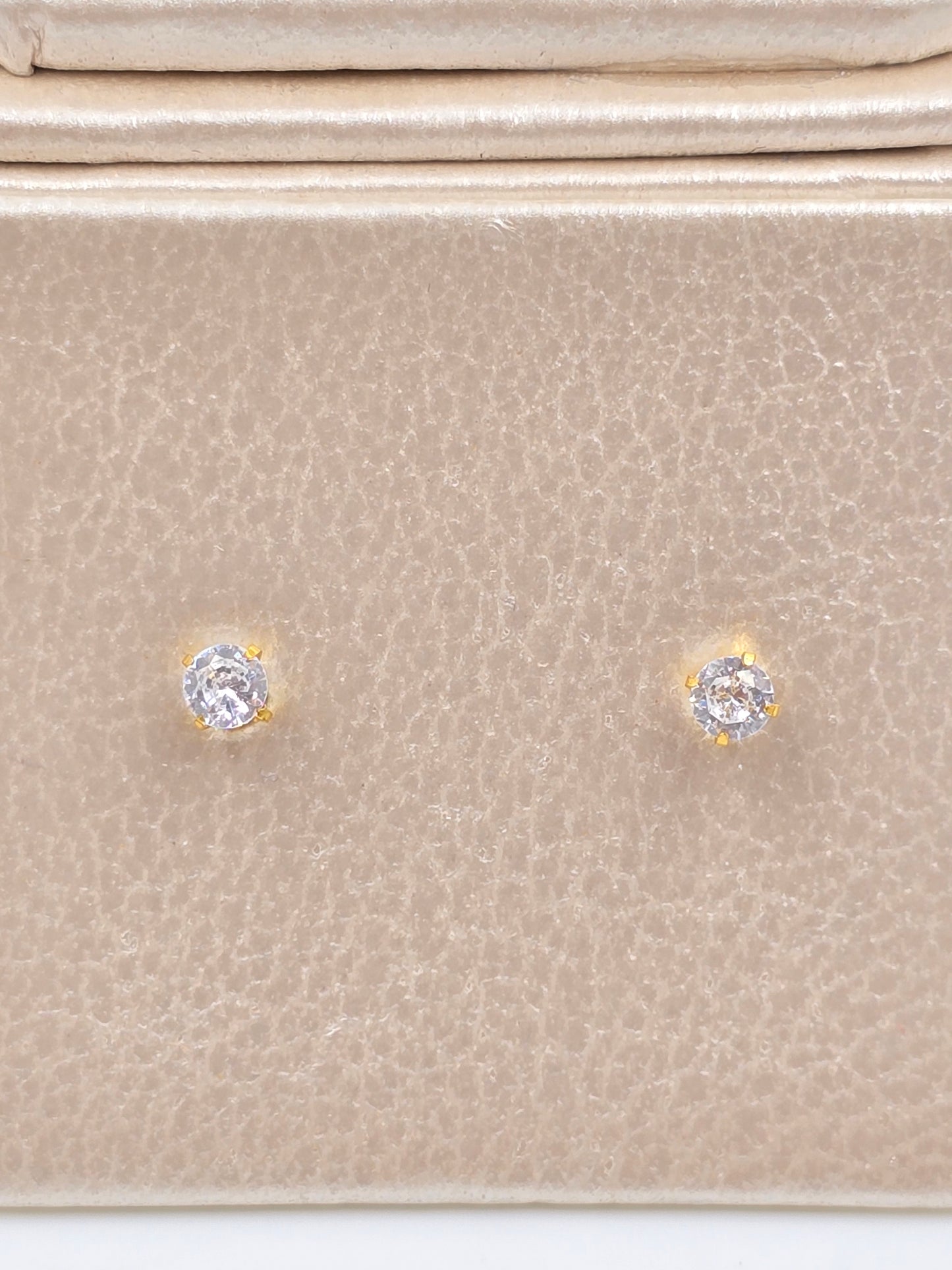 N - Diamond Stud Piercings