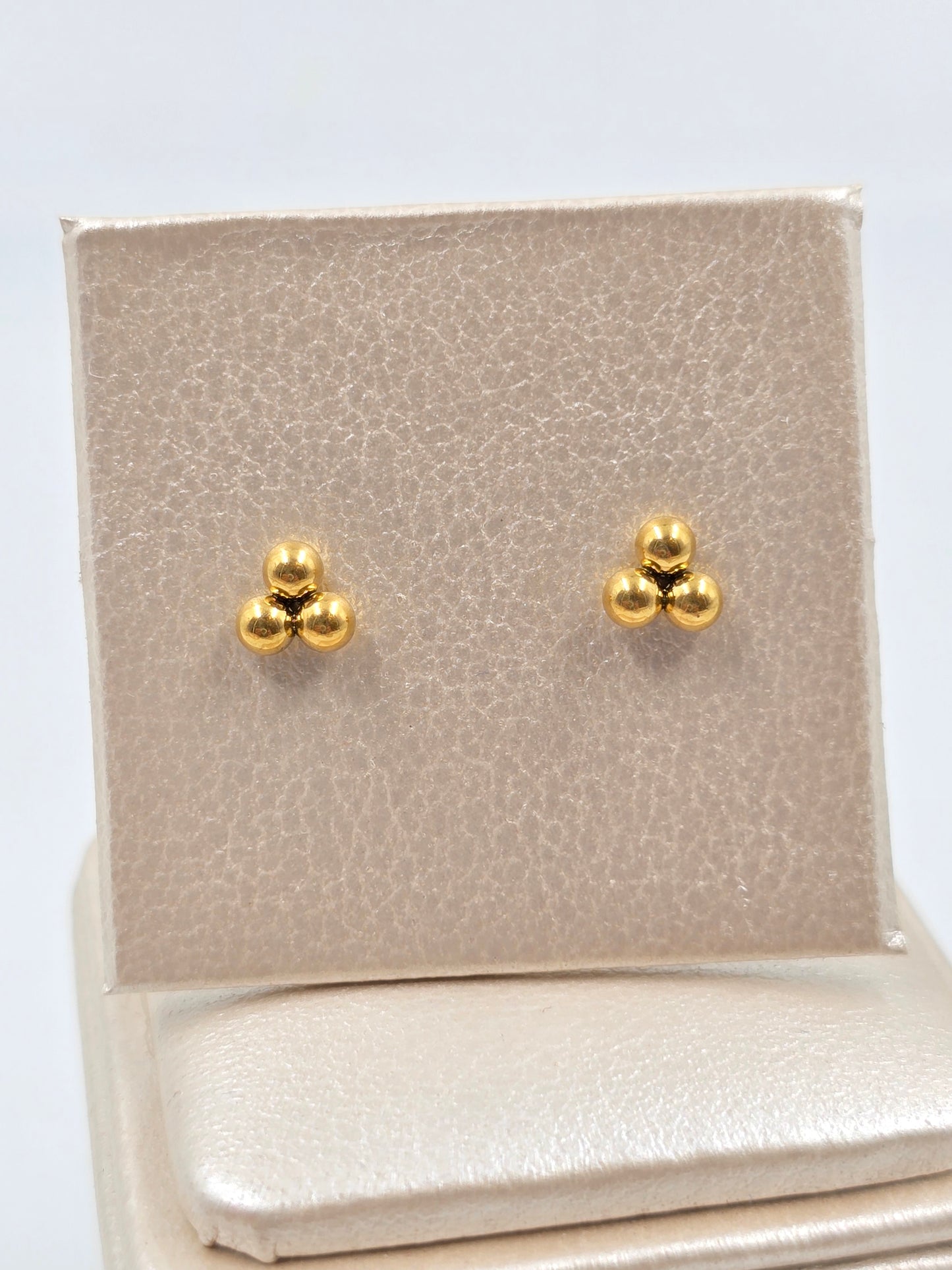 N - Small Gold Piercing Studs