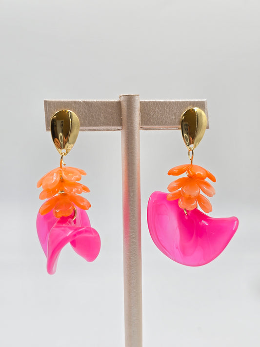 N - Pair of Floral Earrings