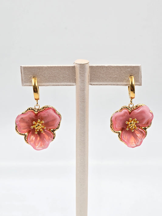 N - Cute Dangling Flower Earring