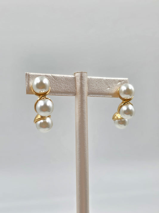 N - Stainless Steel Pearl Earring