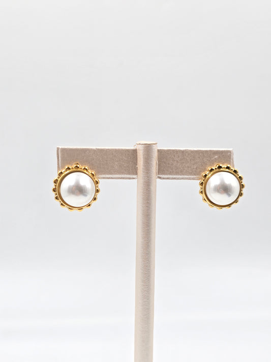 N - Pearl Earring