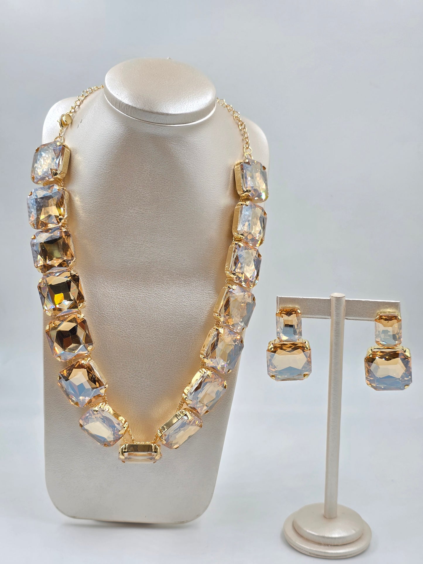 N - Elegant and Bold Set