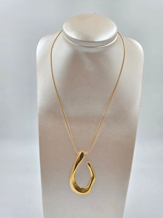 A - U Shaped Golden Set