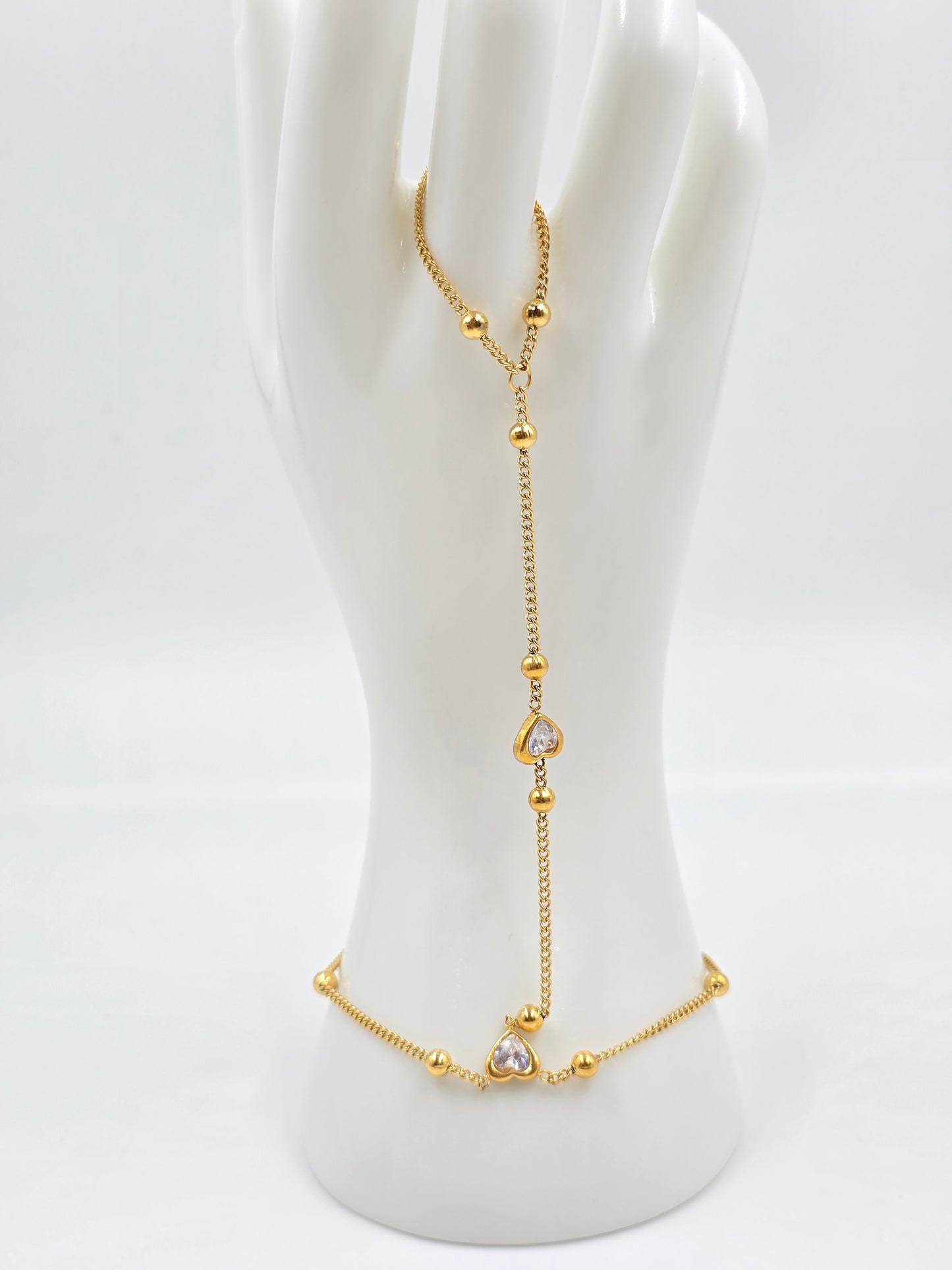 N - Hand Chains