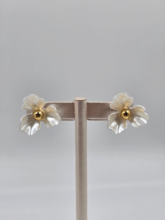 N - White Flower Earring