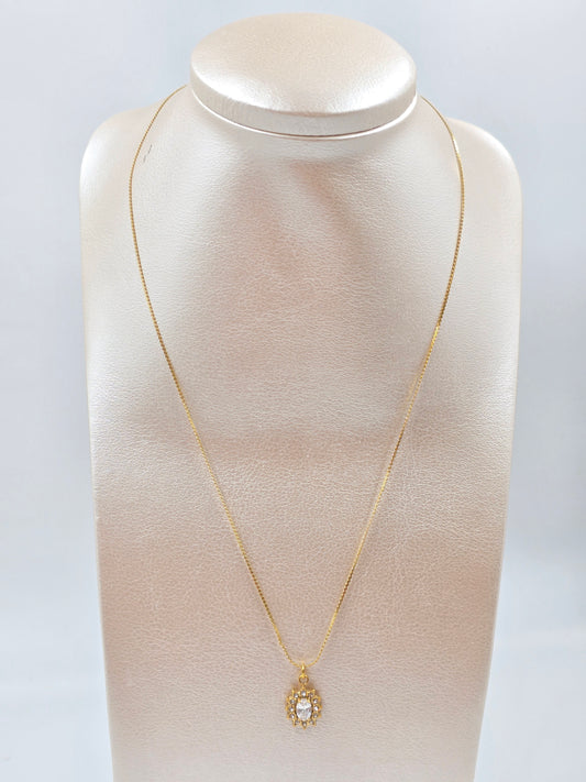 N - Classy Necklace