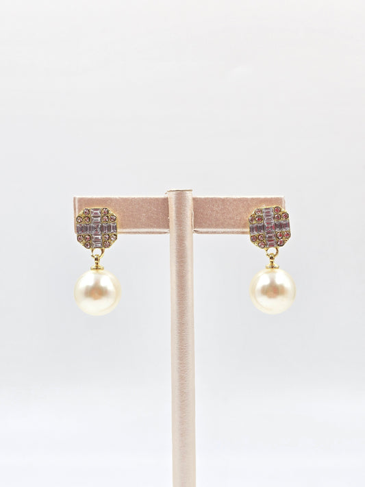 N - Gemstone with Pearl