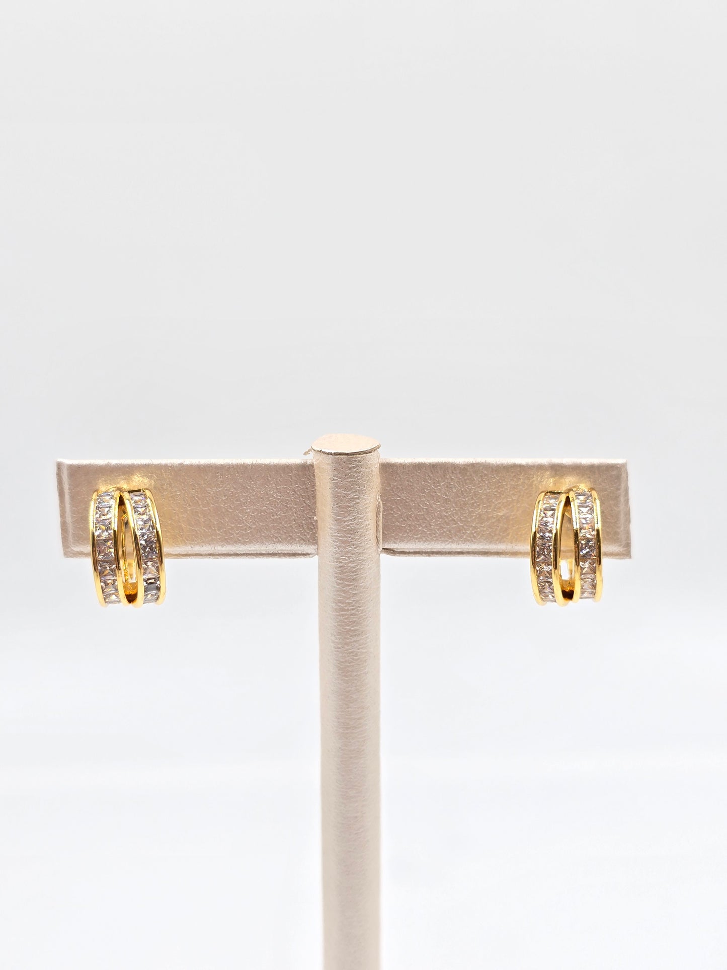 CR - Clap Earring