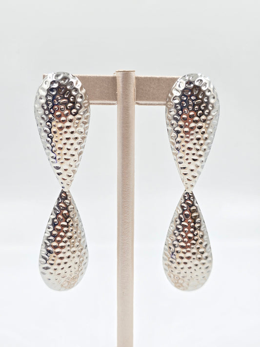 CR - Textured Dangle Earring