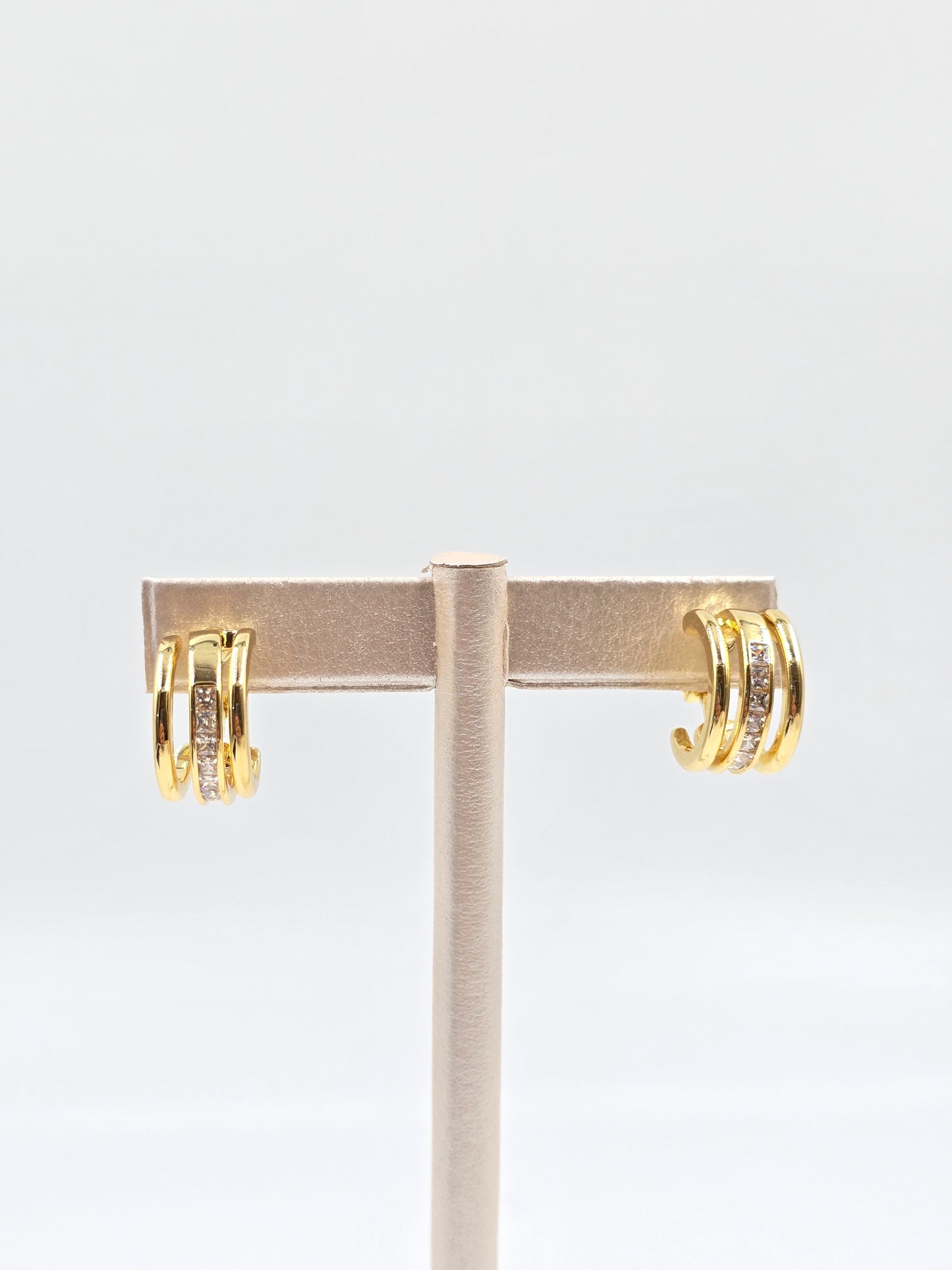 CR - Clap Earring