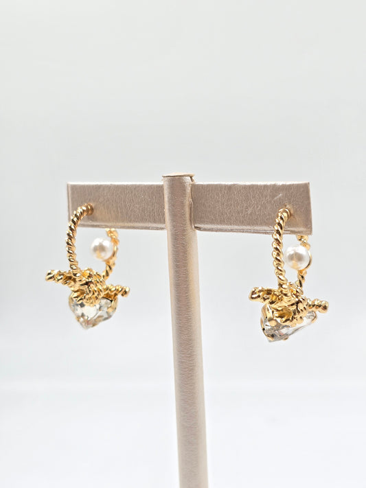 N - Golden Knot with Heart Earring