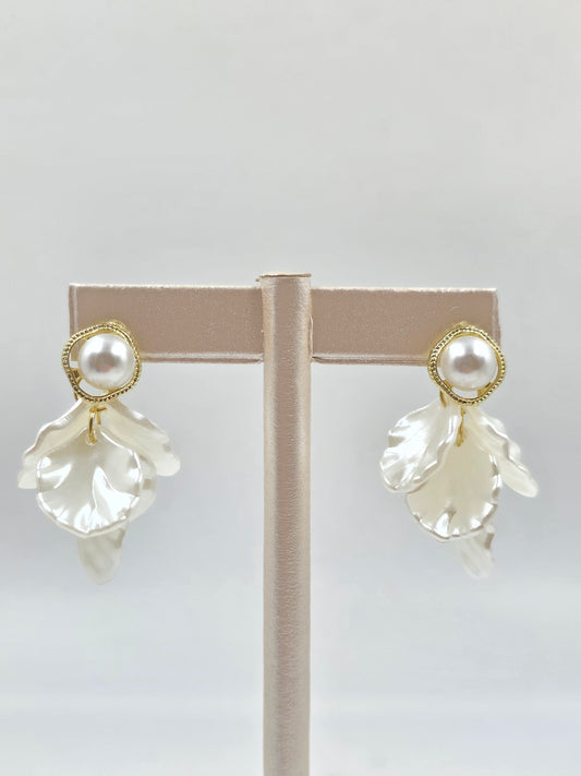 N - Gold and White Floral stud Earrings