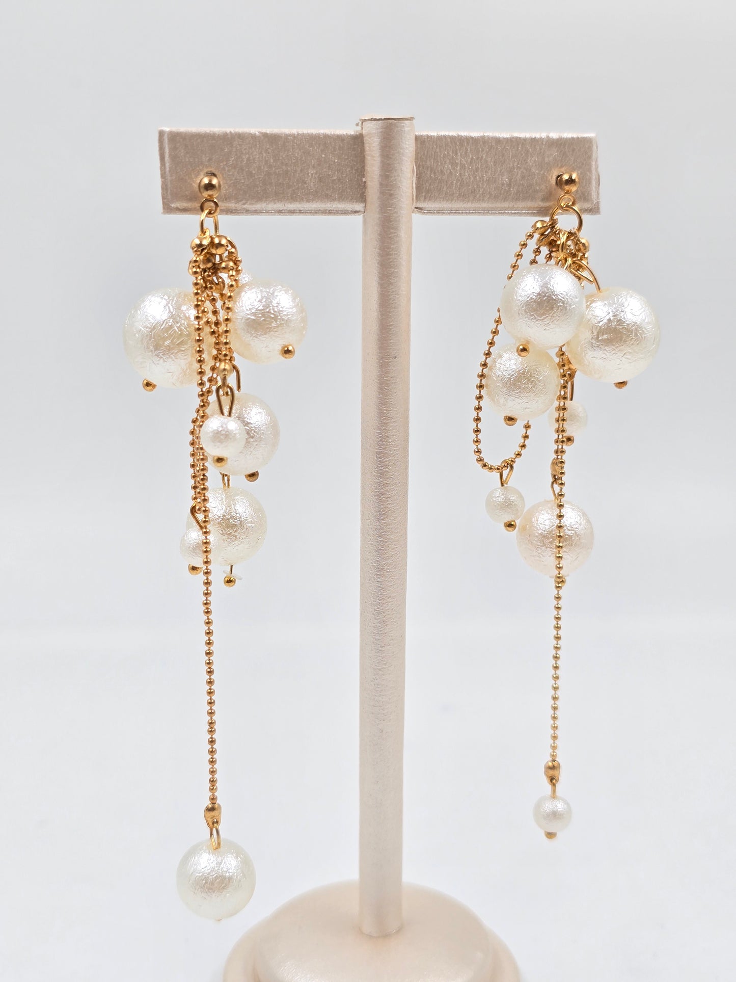 N - Dangle Earrings with Textured White Pearls and Beaded Chains