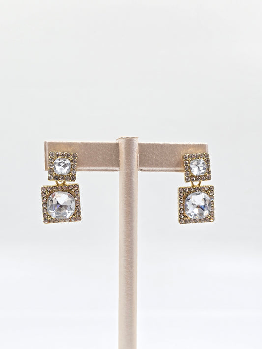 N - Classic Elegant Earring