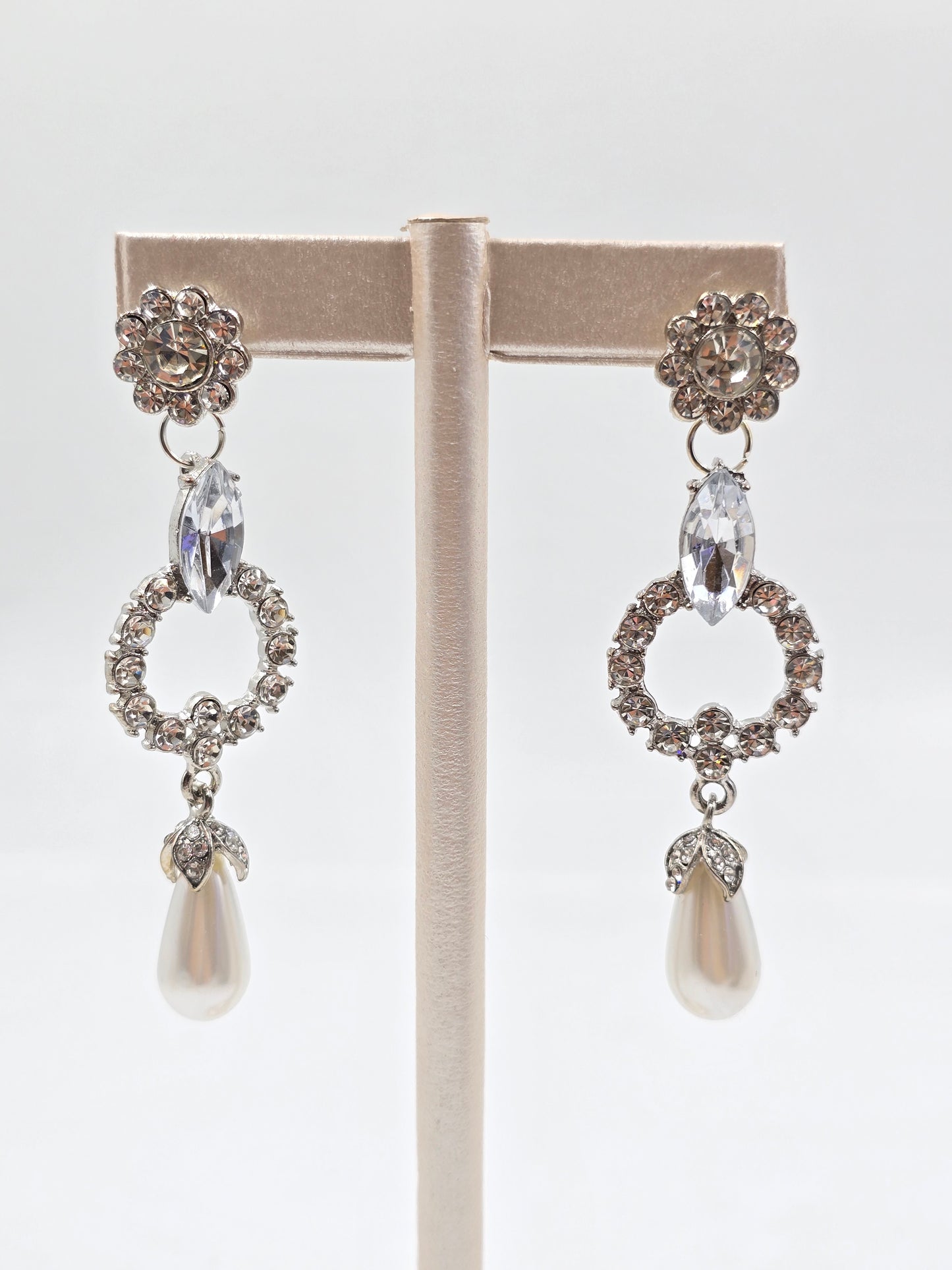 N - Floral Clusters Dangling Earring