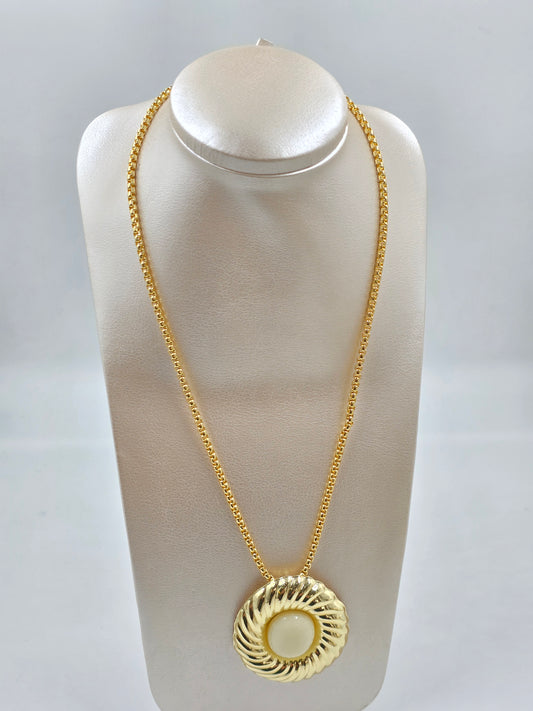 C - Bold Necklaces Big Pendant