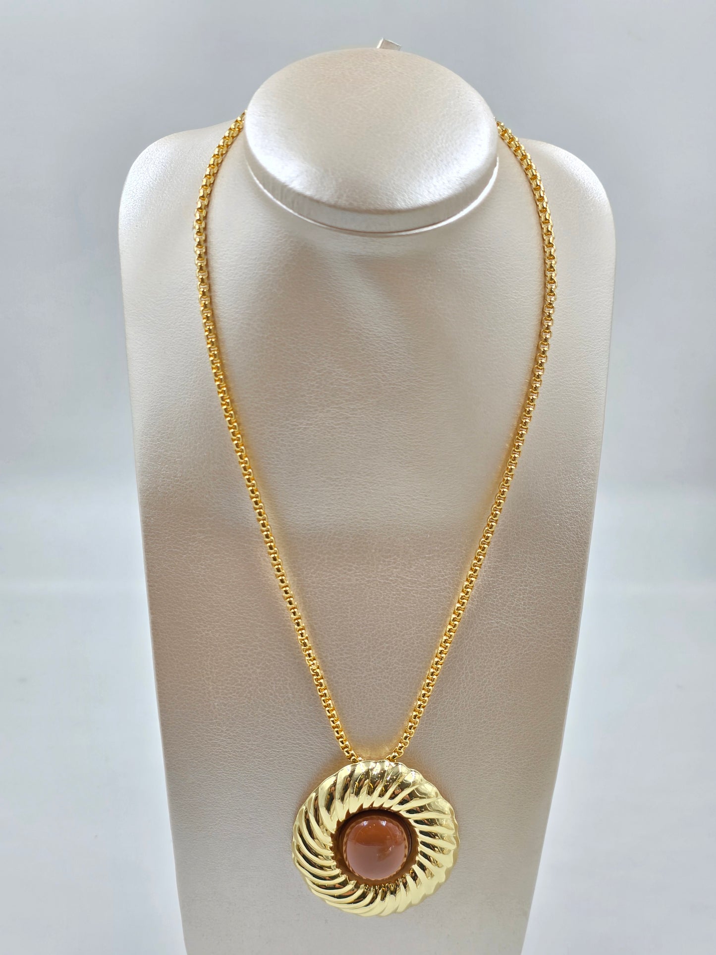 C - Bold Necklaces Big Pendant