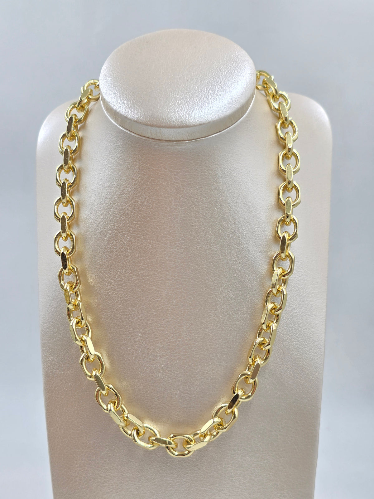 S - Golden Necklaces