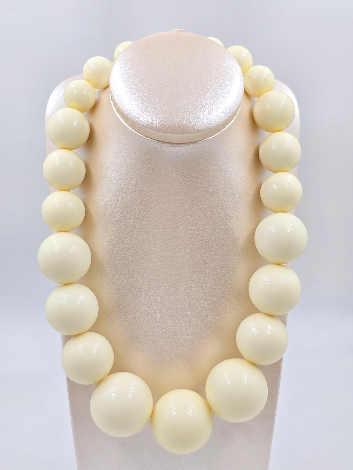 O - Beaded Necklace