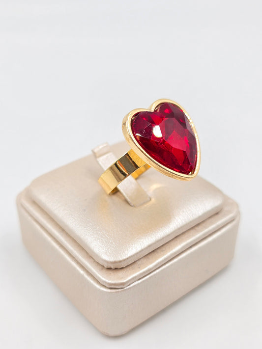 O - Gemstone Heart Ring